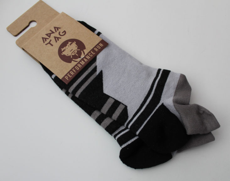 Gainz Box November 2018 Review - Ankle Socks from Anatag Top