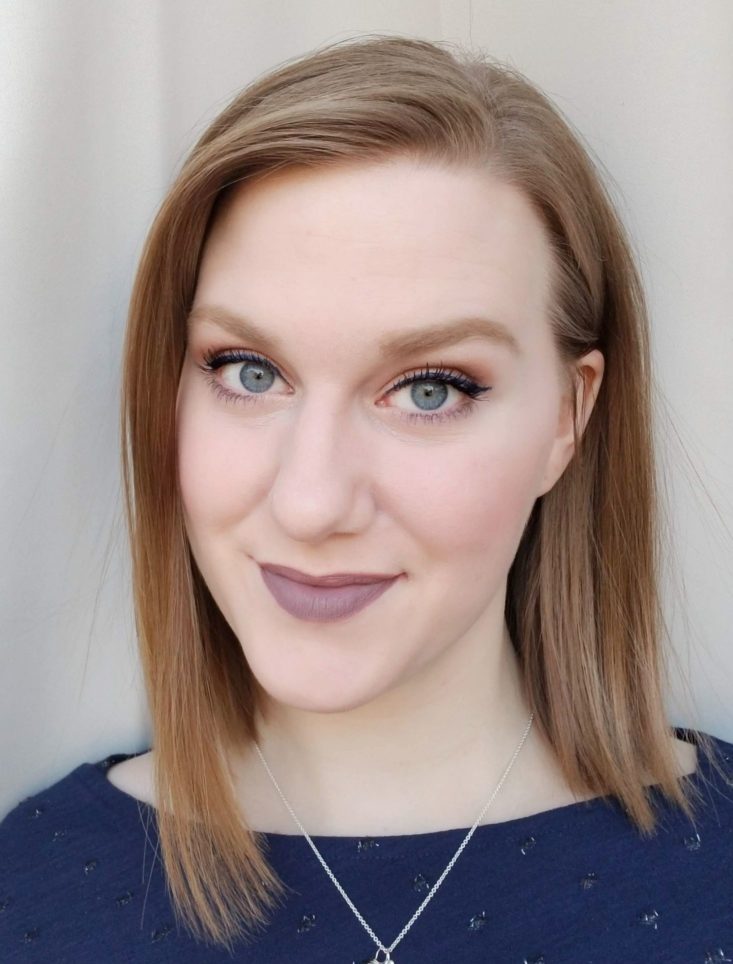 Too Faced 2018 Black Friday Mystery Box makeup look 1 (matte lipstick)