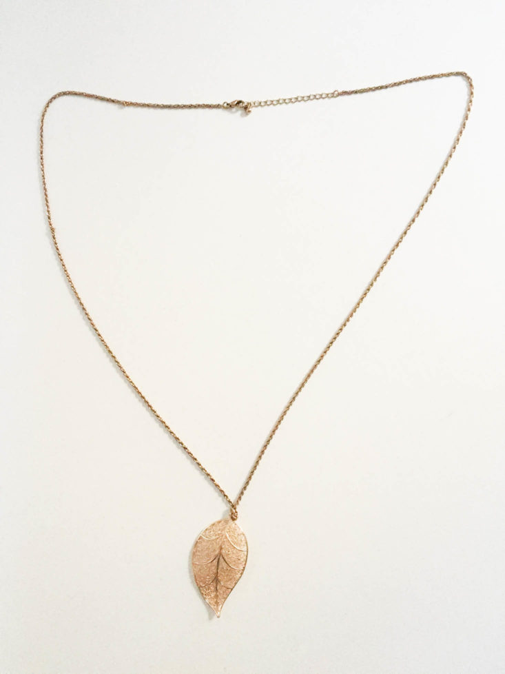 Nadine West Subscription Box Review January 2019 - Hollow Leaf Necklace 1 Top