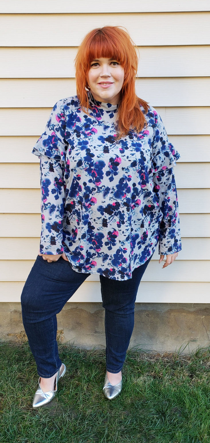Trunk Club Plus Size Subscription Box Review November 2018 - Top in Abstract Floral Print by Lost Ink 2 Front