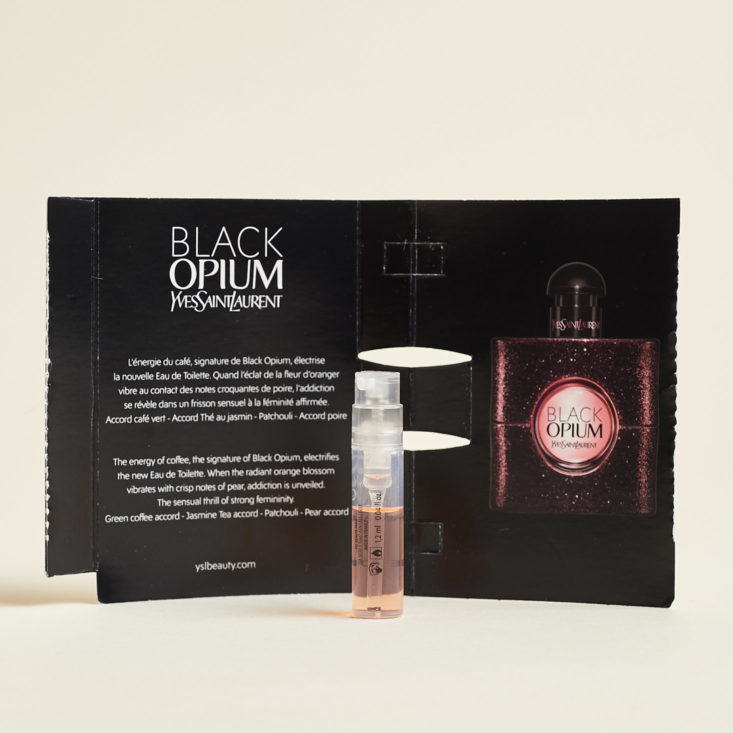 Macys Beauty Box February 2019 perfume sample open