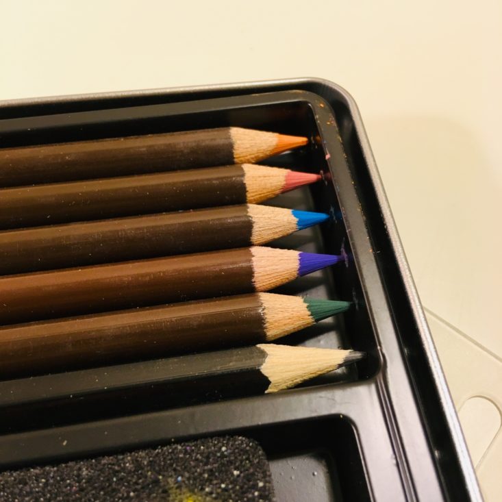 Smart Art Flipbook January 2019 - Royal Langnickel Small Tin Pastel Pencil Open Top