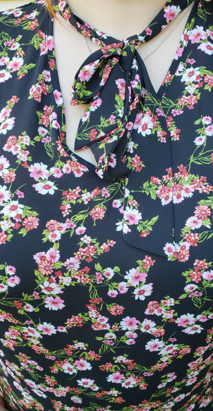 Stitch Fix Plus Size Clothing Box Review December 2018 - Tawnee Neck Tie Blouse by Papermoon Size 2x Onn Pose 4 Closer Front