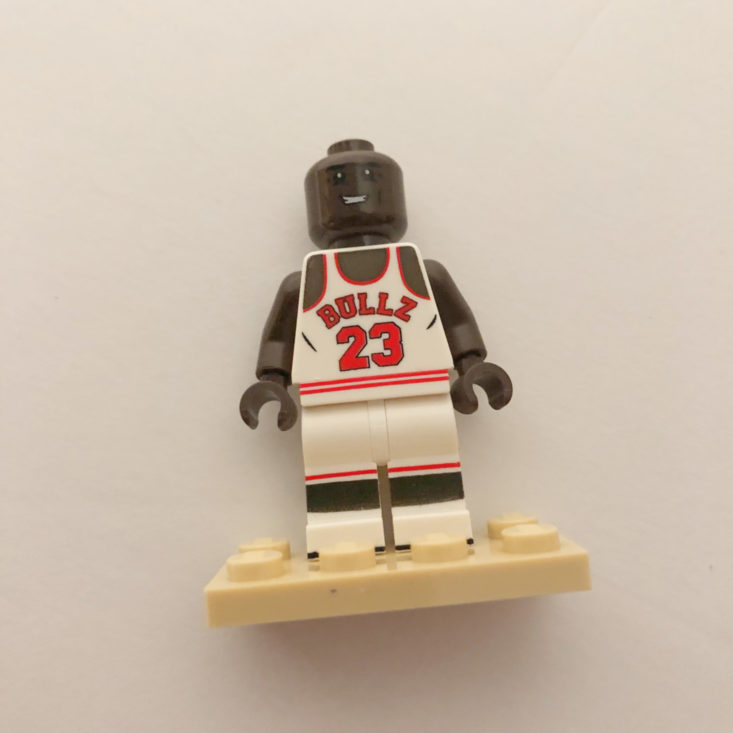 27 Brick Loot March 2019 - Basketball All-Star LEGO ® Minifigure