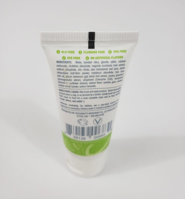 LuckyVitamin Deluxe Sample Edition Beauty Bag March 2019 - Coconut Lime Tooth Mouth Toothpaste Back