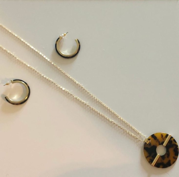 Bezel Box Mini Subscription Review APRIL 2019 - Full Jewelry Set on White Background Top