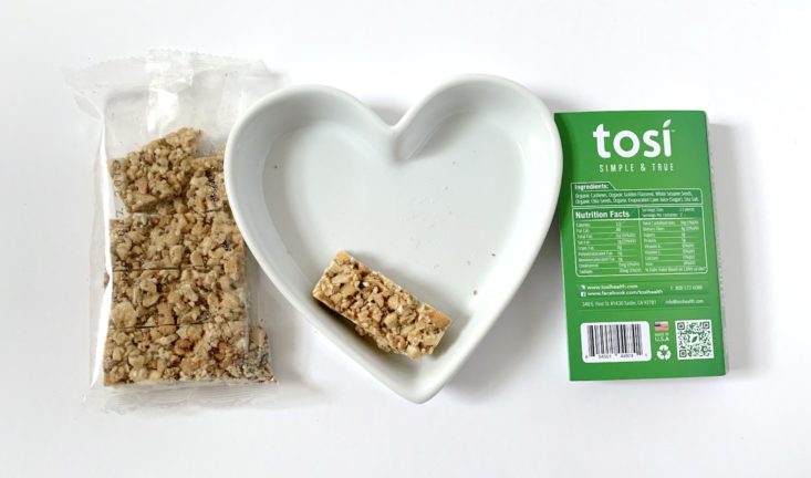 SnackSack Classic Review March 2019 - Tosi Health Superbites Singles in Cashew Served Top