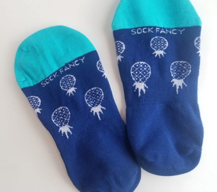 Sock Fancy Women April 2019 pineapple socks underneath