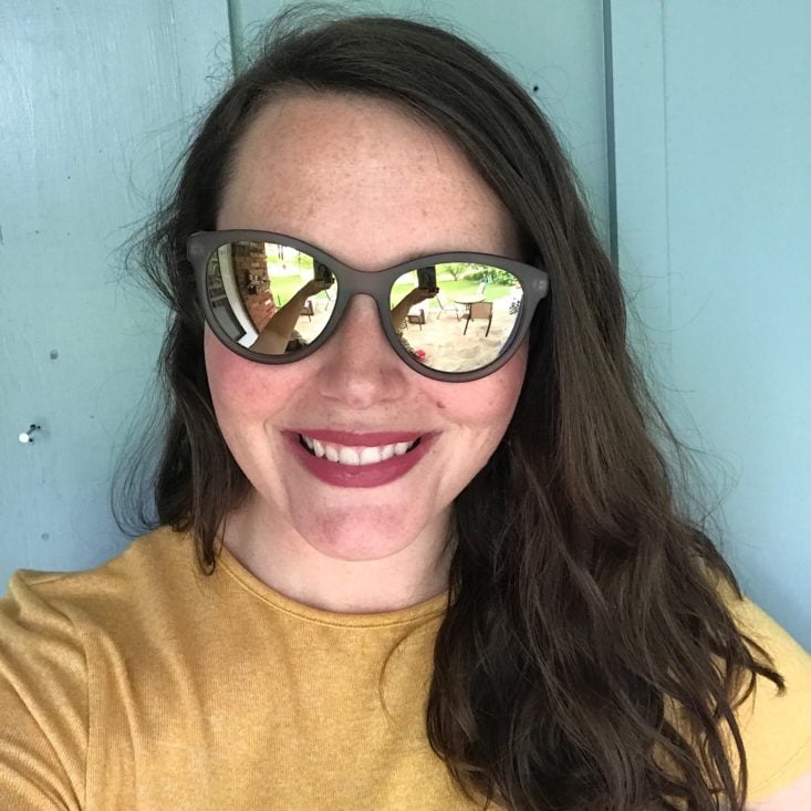 my fashion crate styling subscription review may 2019 sunglasses on model
