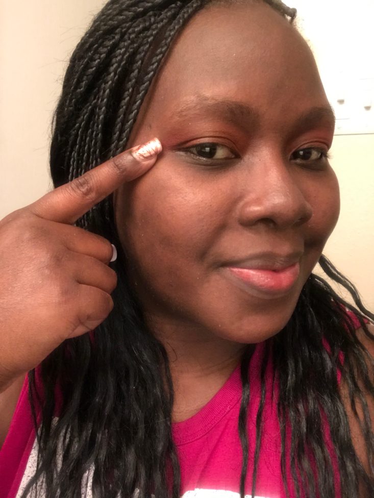 Boxycharm Tutorial May 2019 - Pointing To Outer Corner Of Eye