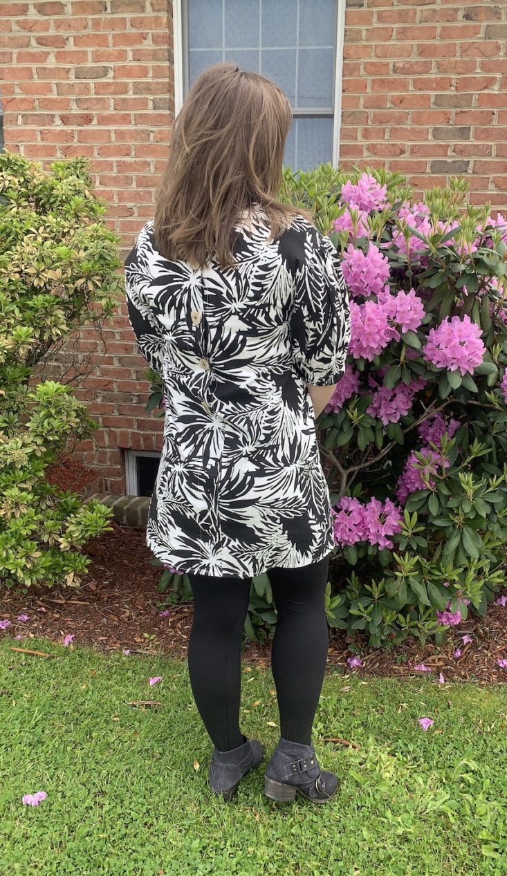 Golden Tote Clothing Tote Review May 2019 - Go Bold Floral Tunic Dress 4 Back