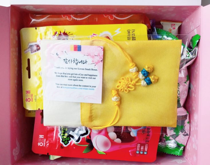 Korean Snacks Box April 2019 - Box Open
