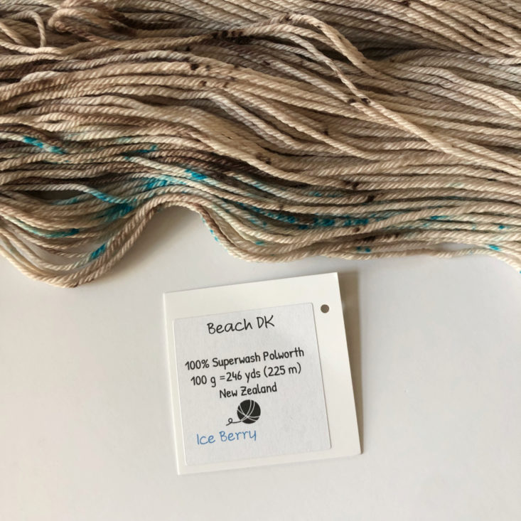 Yarn Crush Review March 2019 - Yarn label Back photo