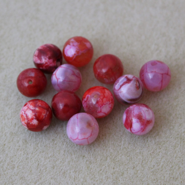 Bargain Bead Box June 2019 - 12 Pieces 10mm Crackle Agate Round Beads