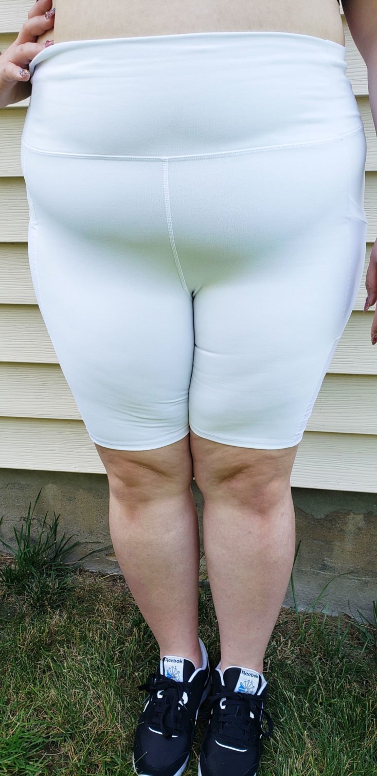 Fabletics Plus Size May 2019 - Mila Pocket Short in White 4