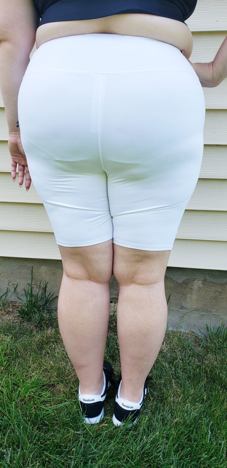 Fabletics Plus Size May 2019 - Mila Pocket Short in White 5