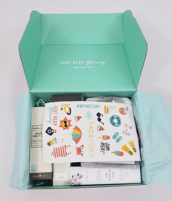 Facetory Lux Plus Review Summer 2019 - Box Open 2 Front