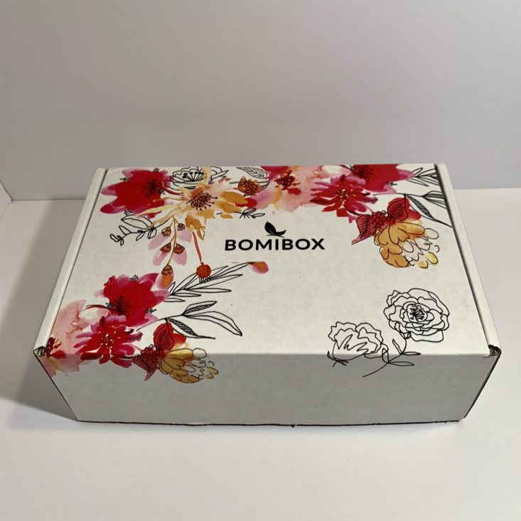 BomiBox May 2019 Review - Box Closed Top