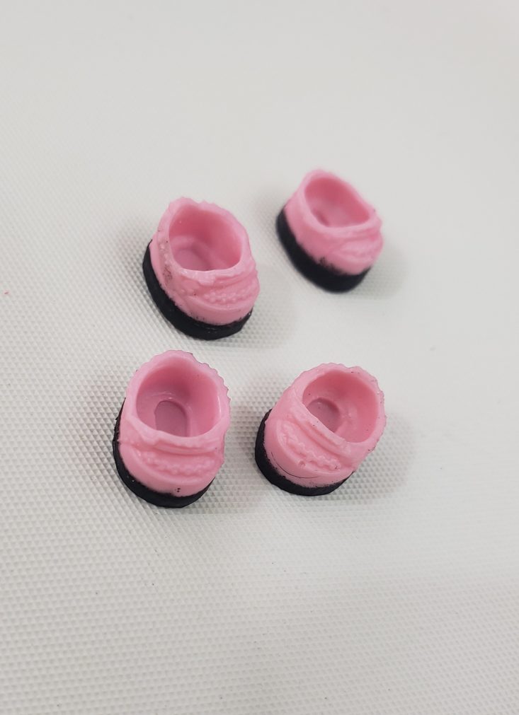 LOL Summer Box Review 2019 - 4 Tiny Pink and Black Shoes Top
