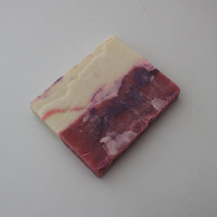 Orglamix August 2019 - Berry Smoothie Shea Butter Soap Top