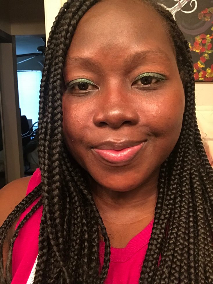 BoxyCharm September 2019 - Wearing The Green Color On My Lids