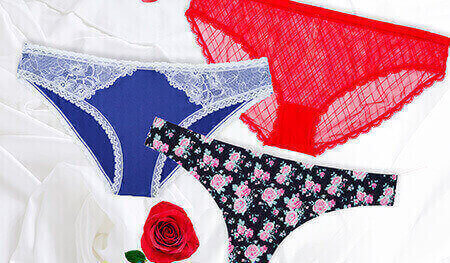 3 pairs of volupties underwear with lace and floral details