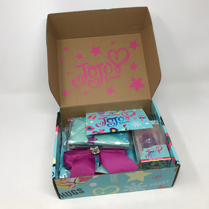 The JoJo Siwa Box Winter 2022 Review