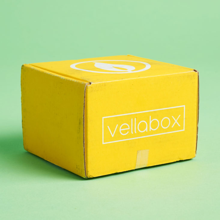 Vellabox Ignis December 2019 candle subscription box review